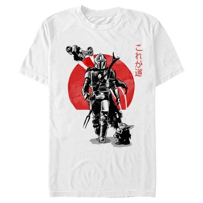 Men's Star Wars: The Mandalorian The Mandalorian Grogu & Djarin Red Sunset Art T-Shirt 4 Men's Star Wars: The Mandalorian The Mandalorian Grogu & Djarin Red Sunset Art T-Shirt - Image 2