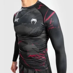 Venum UFC Authentic Fight Week 2.0 Long Sleeve Rashguard - Black/Red 9 Venum UFC Authentic Fight Week 2.0 Long Sleeve Rashguard - Black/Red -Refrigiwear US Shop GUEST 50887323 0440 4b62 b21b 35912a319a03